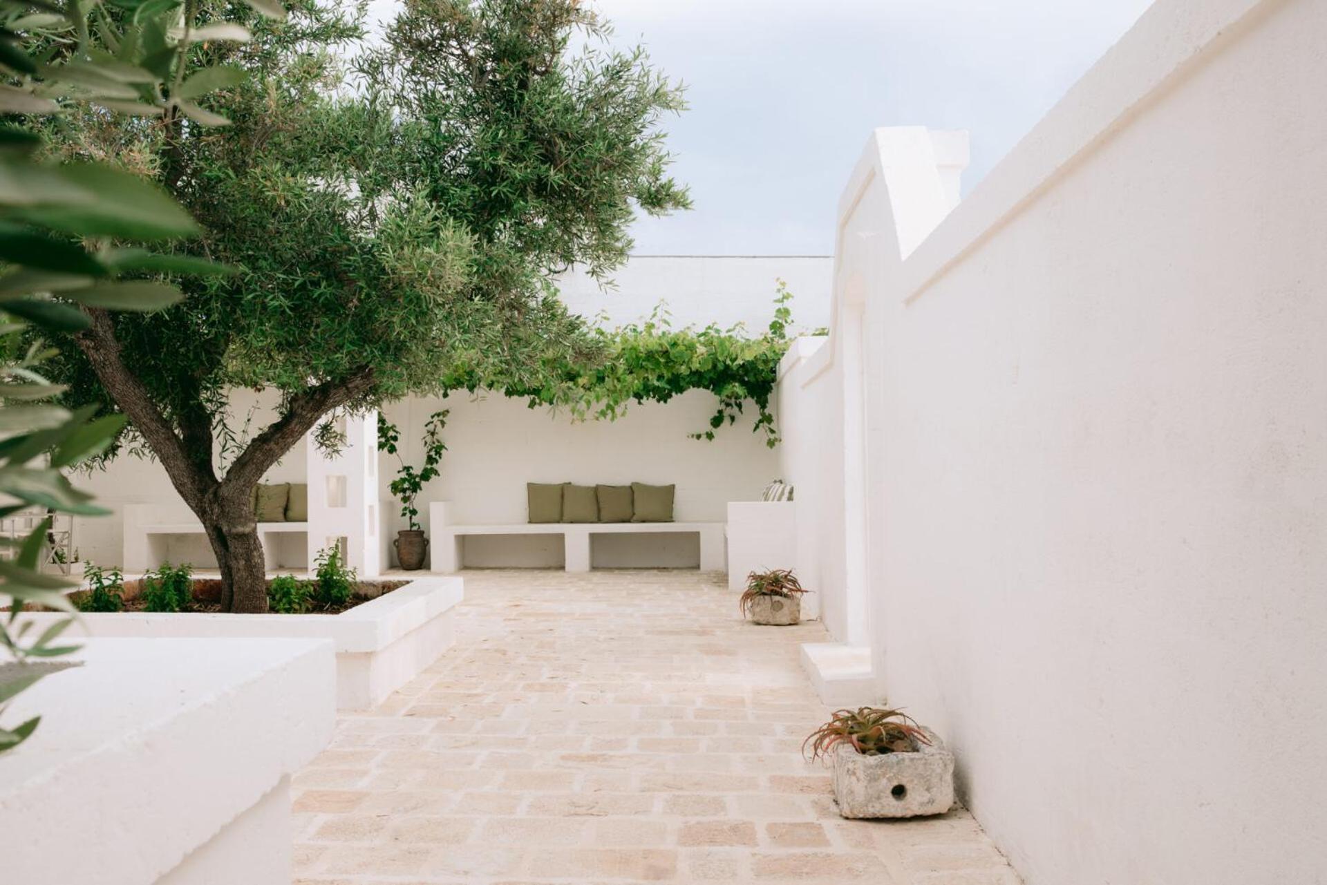 Oltre Gli Ulivi Bed & Breakfast Ostuni Ngoại thất bức ảnh