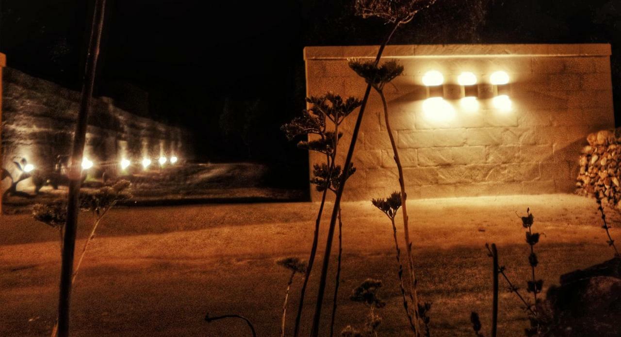 Oltre Gli Ulivi Bed & Breakfast Ostuni Ngoại thất bức ảnh